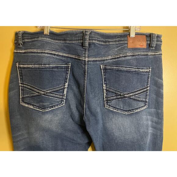 Axe & Crown Men's Boot Fit Jeans Size 40 X 32 - Picture 6 of 7